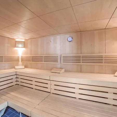 Hotel Alpine Club 4*